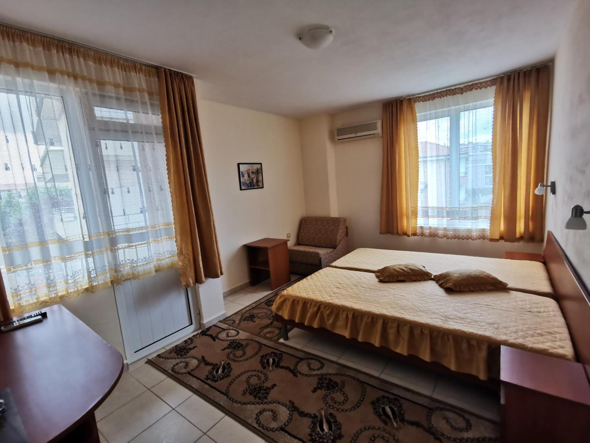 Guest House Georgieva ラヴダ エクステリア 写真
